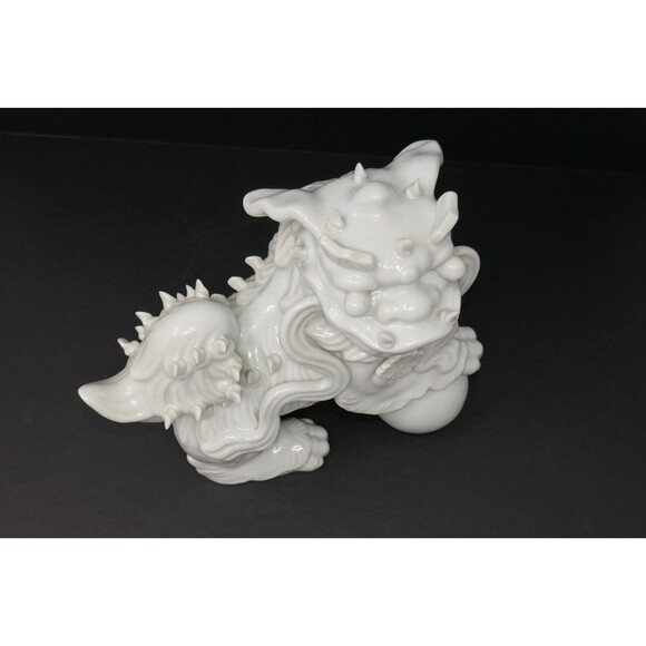 Japanese Ceramic Porcelain Guardian Foo Dogs Figurine Statues Made in Japan - Picture 9 of 16